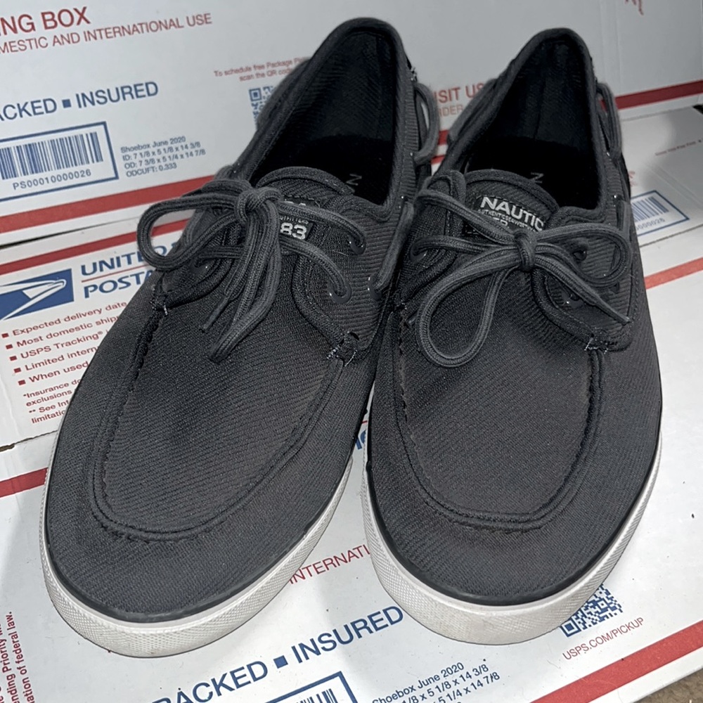 Nautica "spinnaker" Men's size 12 boat shoe/loafer